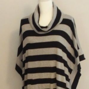 ANDREA JOVINE  Poncho